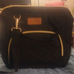 Elegant Black Quilted Thermal Bag with Gold Accents